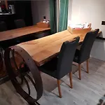 Au De Dağ evi Melines