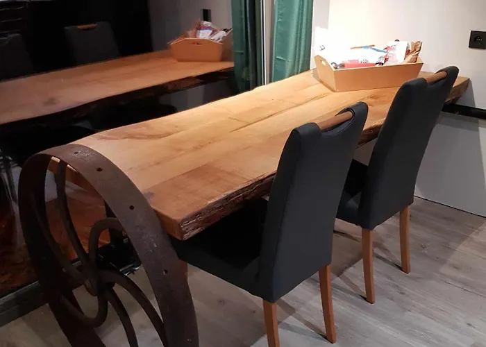 Au De Σαλέ Melines